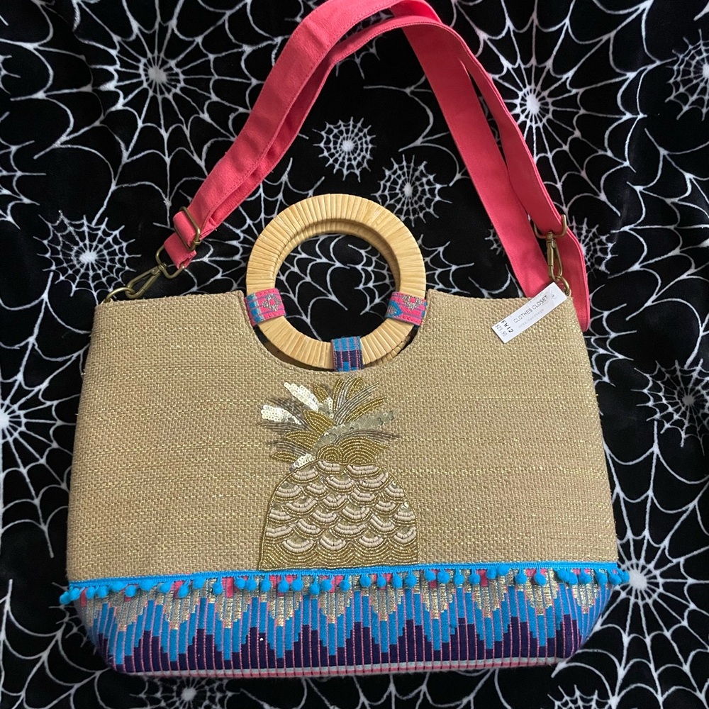 Beaded Pineapple Straw Handbag